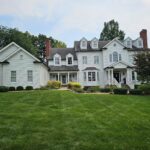 Arctic White James Hardie Siding, Frontenac